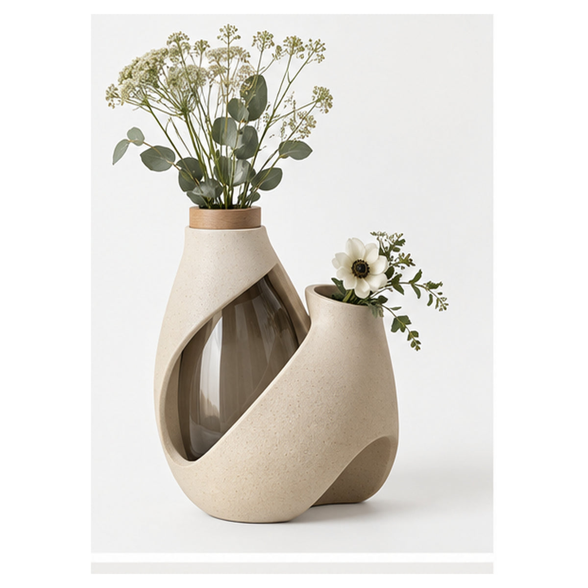 Vase Ruban Minéral – Vase sculptural à cœur en verre fumé